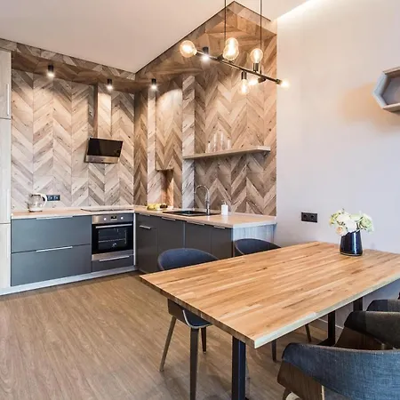 Apartment Luxury Apt Chkalov Tower - Free Gym