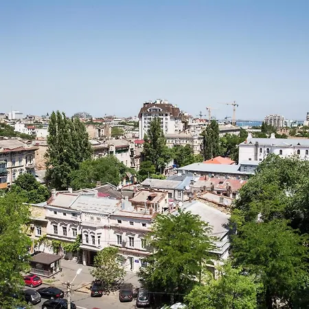 Luxury Apt Chkalov Tower - Free Gym * Odesa